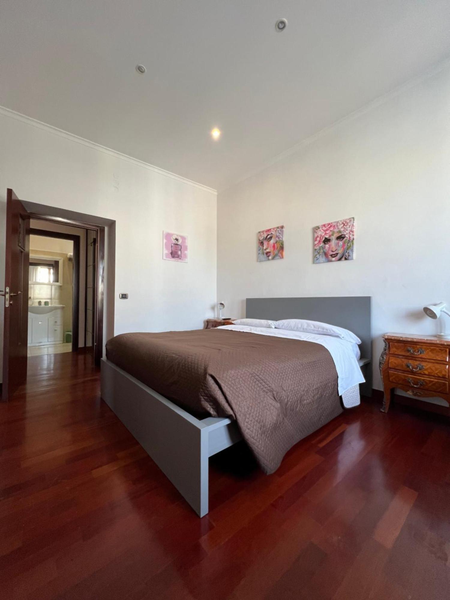 Bruno House Bed and Breakfast Νάπολη Εξωτερικό φωτογραφία